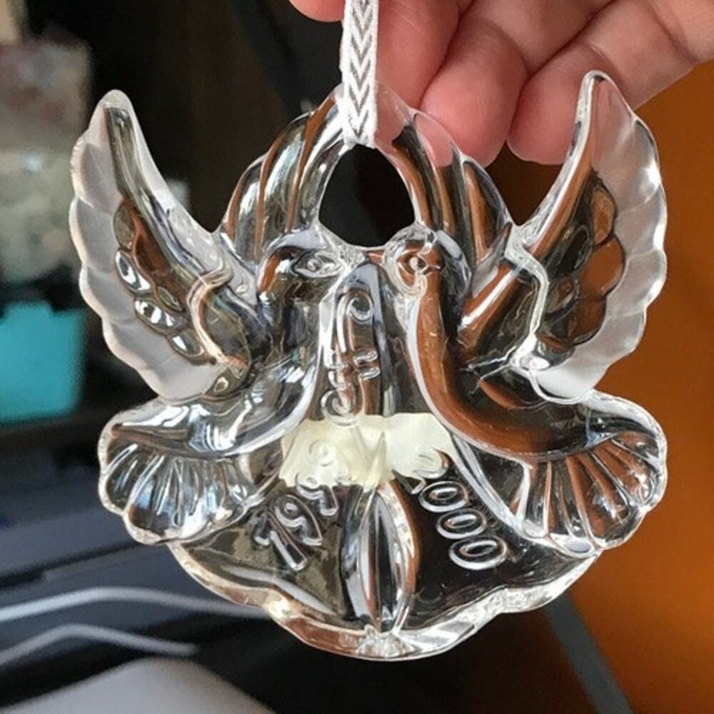 Marquis Waterford Crystal "The Millennium Doves" Ornament 1999-2000